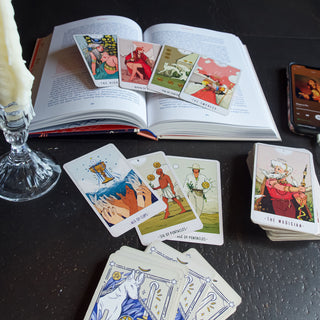 White Numen - A Sacred Animal Tarot
