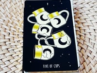 New Moon Tarot Deck_Oracle Cards_meli the lover_1.mp4